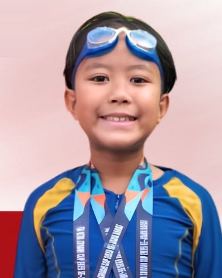 Dua Medali Kejuaraan Renang (Medali Perak Gaya Bebas Fins 25M & Medali Perunggu Gaya Dada 25M)