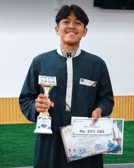 Juara 2 MTQ Cabang Tahfidz 10 Juz Putra Kelurahan Tangkerang Tengah Kecamatan Marpoyan Damai 2026